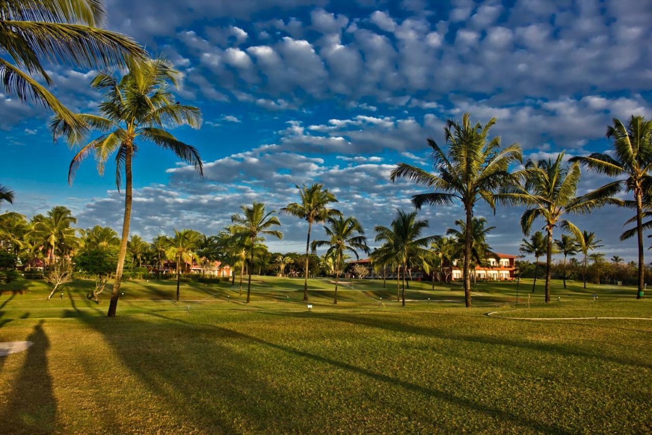 卡拉维尔海滩度假村 瓦卡 外观 照片 Golf course at the Boca Raton Resort