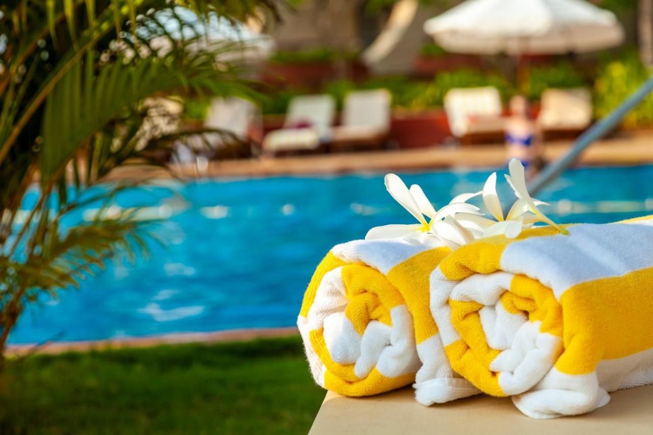 卡拉维尔海滩度假村 瓦卡 外观 照片 Pool towels